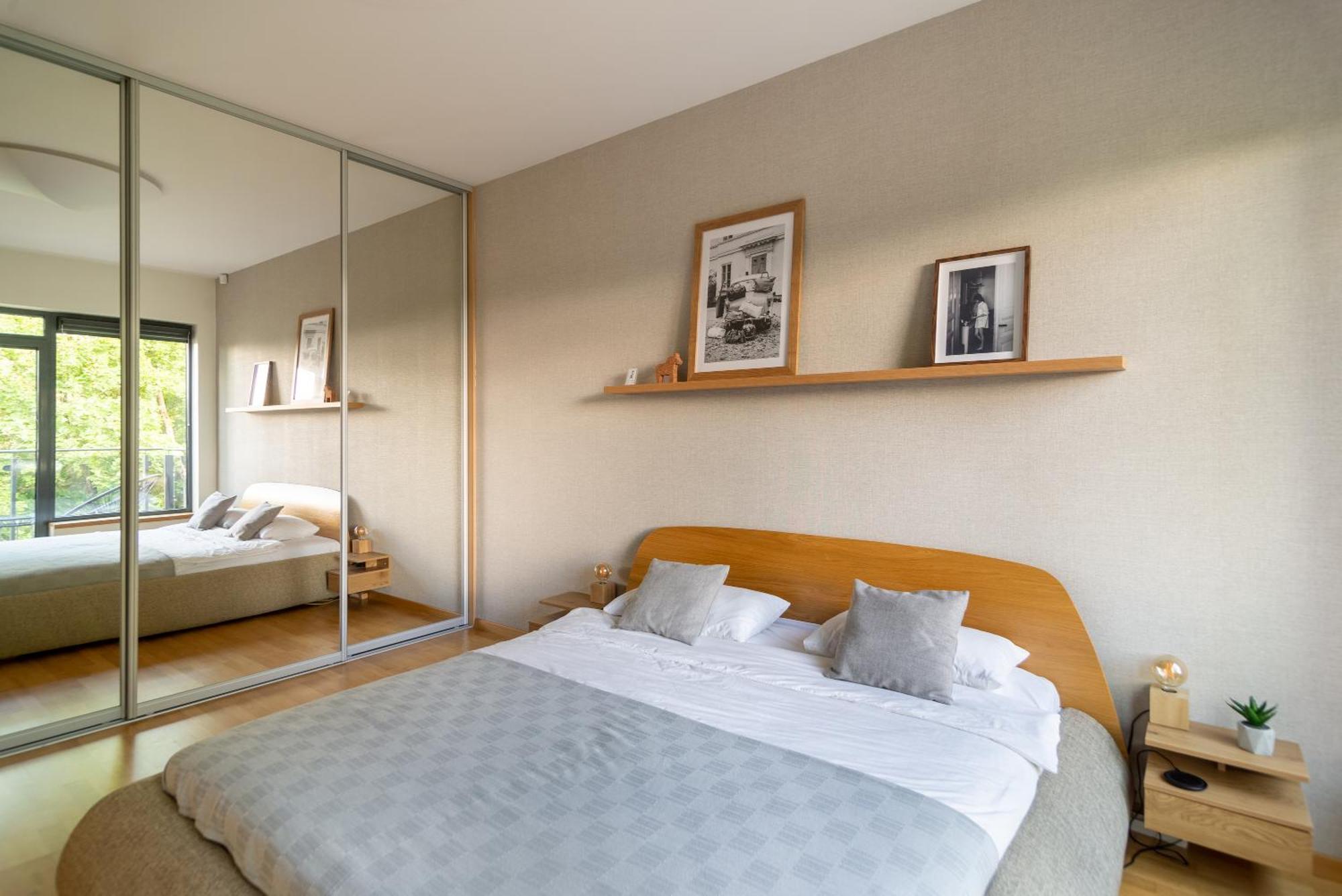 2 Bedroom Apt, 2 Garage Spots & Balconies, Self Check-In, By Cohost Druskininkai Bagian luar foto
